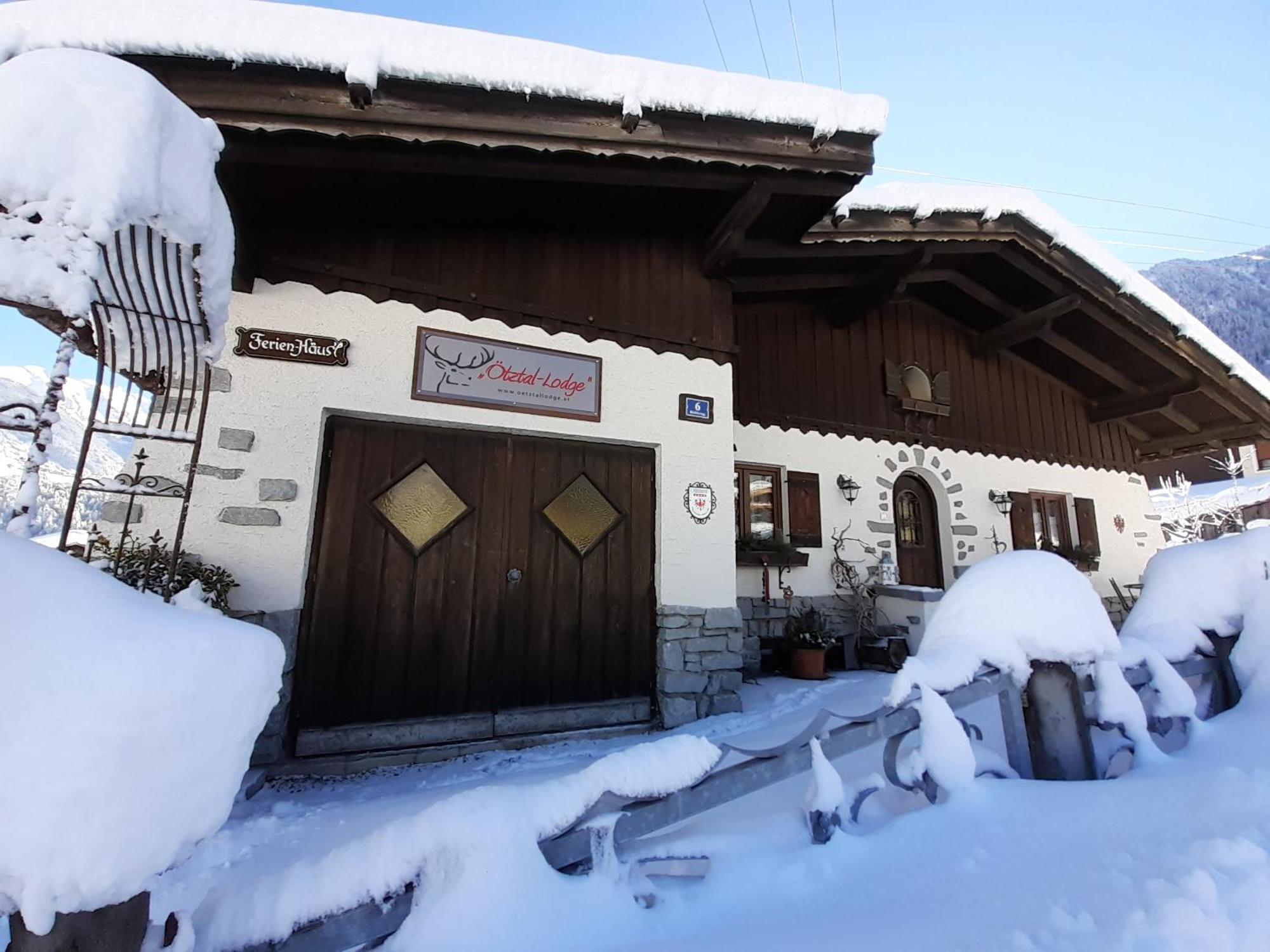 Ferienhaus Oetztal-Lodge Sautens Exterior photo